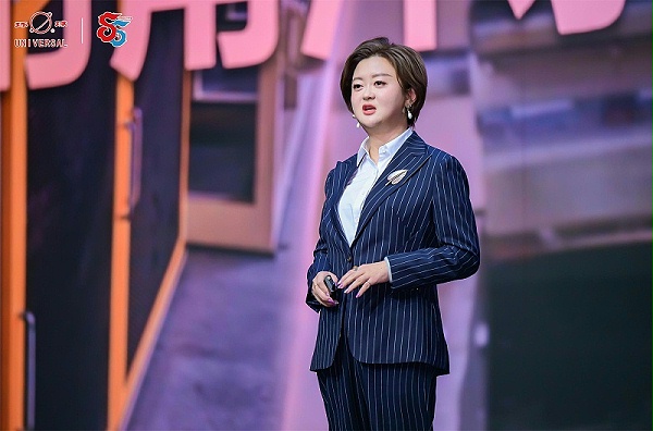 DZ8_0248_wm__27111399