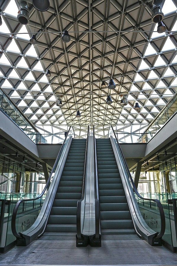 escalator-488430_1280